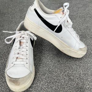 Nike Women's Blazer Low Platform Shoes, Size 8